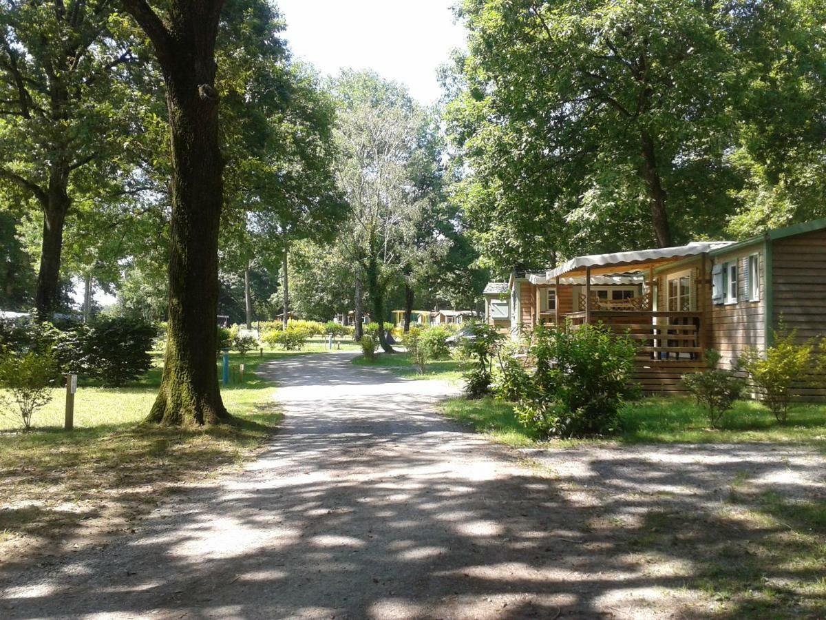 Camping Oaki Mesnard-la-Barotière Buitenkant foto